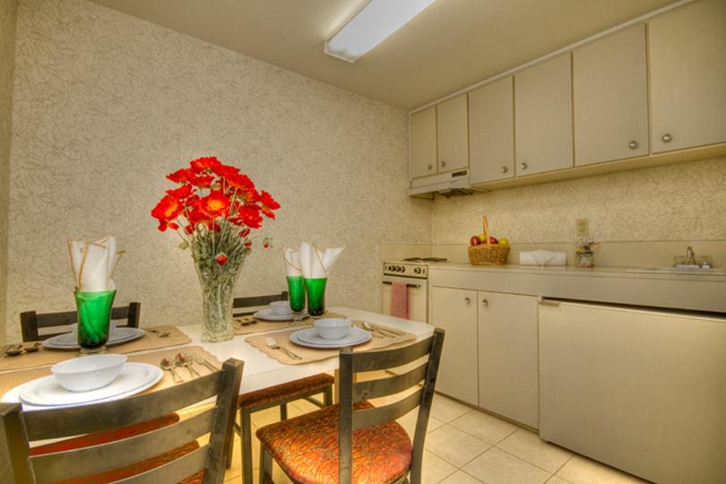 Tropicana Inn & Suites أنهايم المظهر الخارجي الصورة